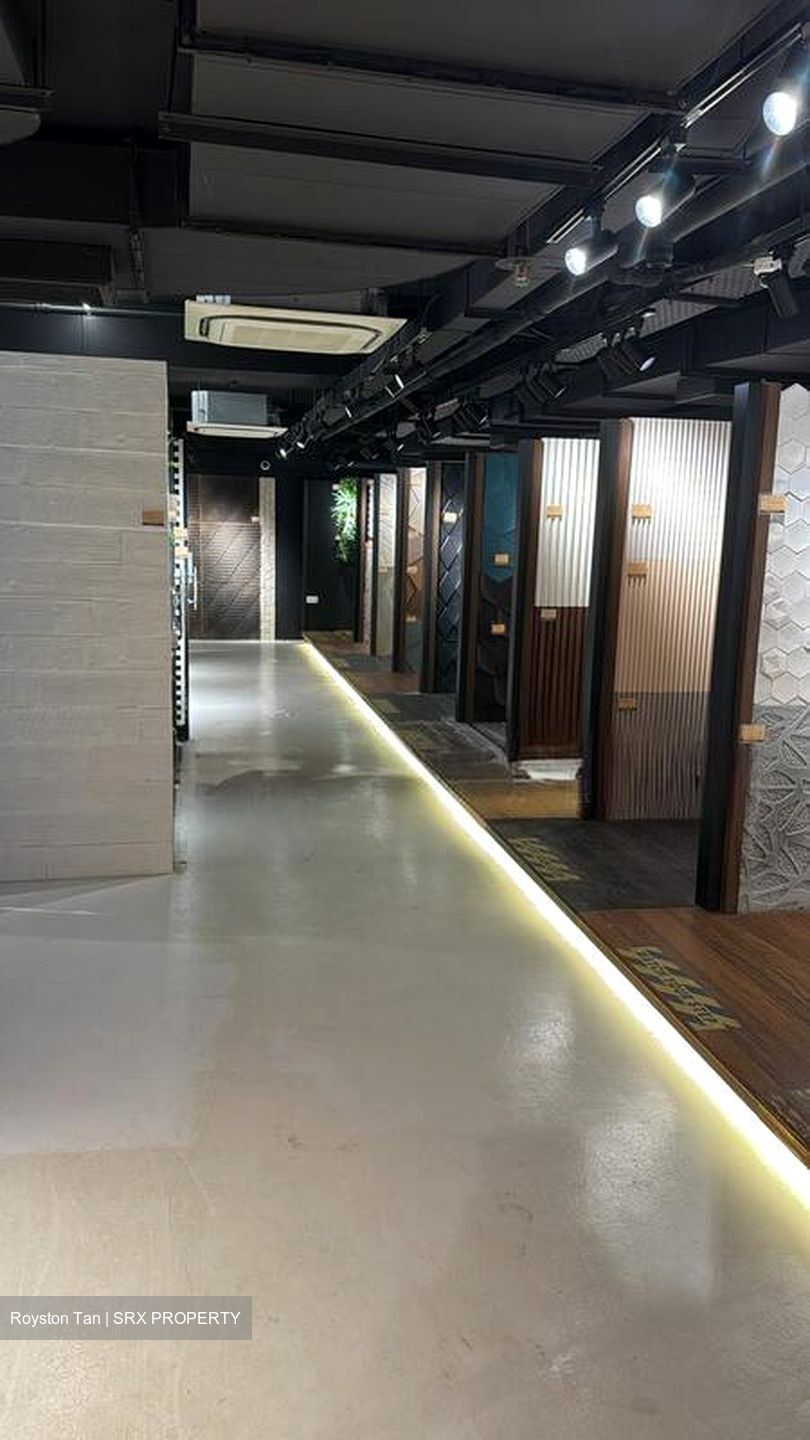 Kb Industrial Building (D14), Factory #495934191